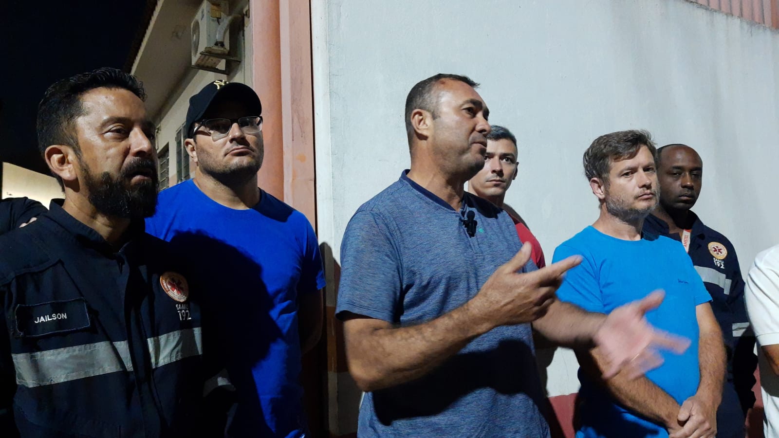 Movimentação em frente ao SAMU de Araraquara  